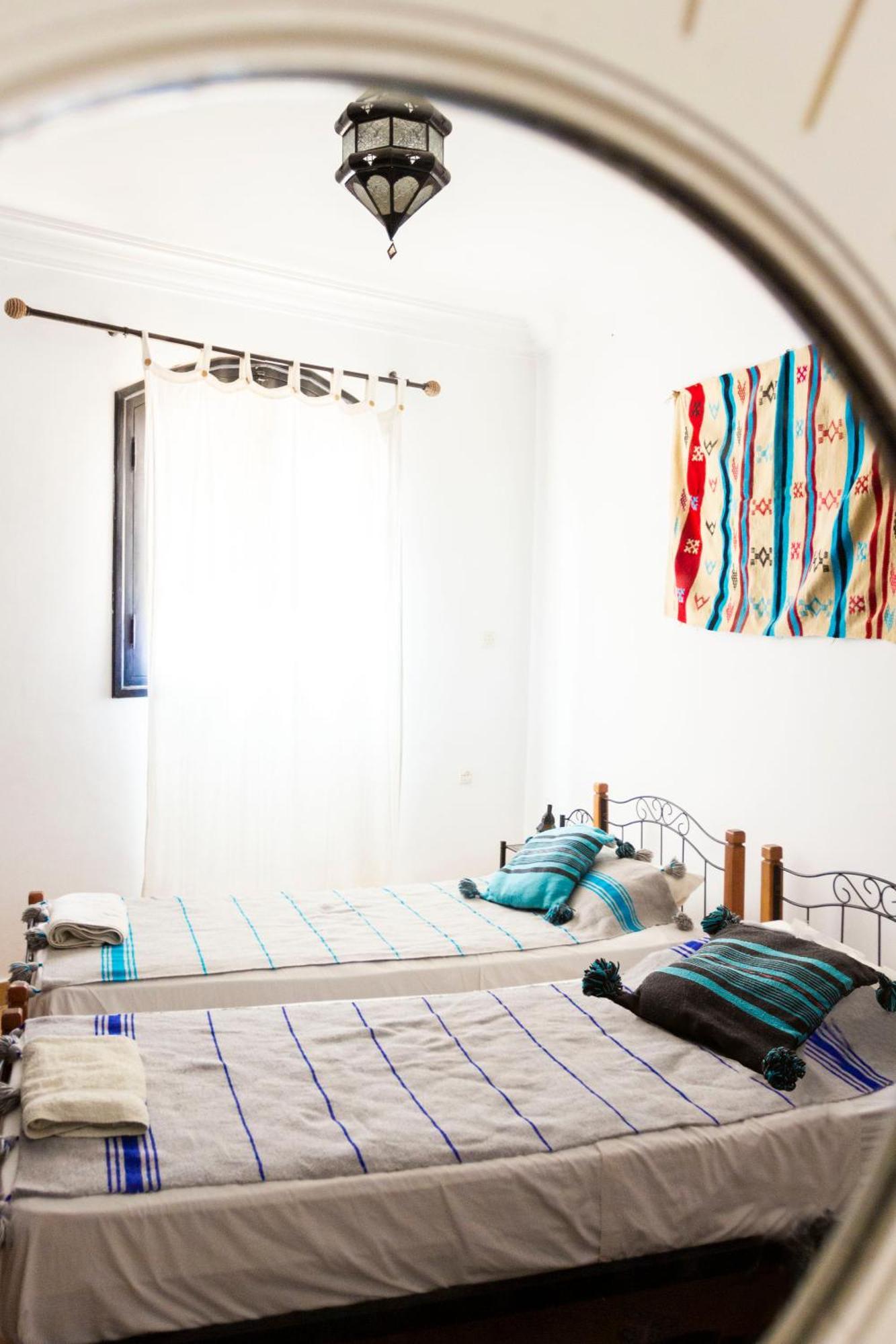 Salt House Morocco - Surf & Yoga Camp Bed & Breakfast Tamraght ภายนอก รูปภาพ