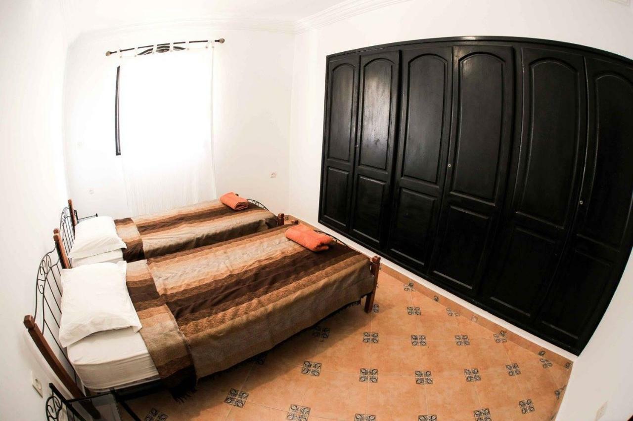 Salt House Morocco - Surf & Yoga Camp Bed & Breakfast Tamraght ภายนอก รูปภาพ