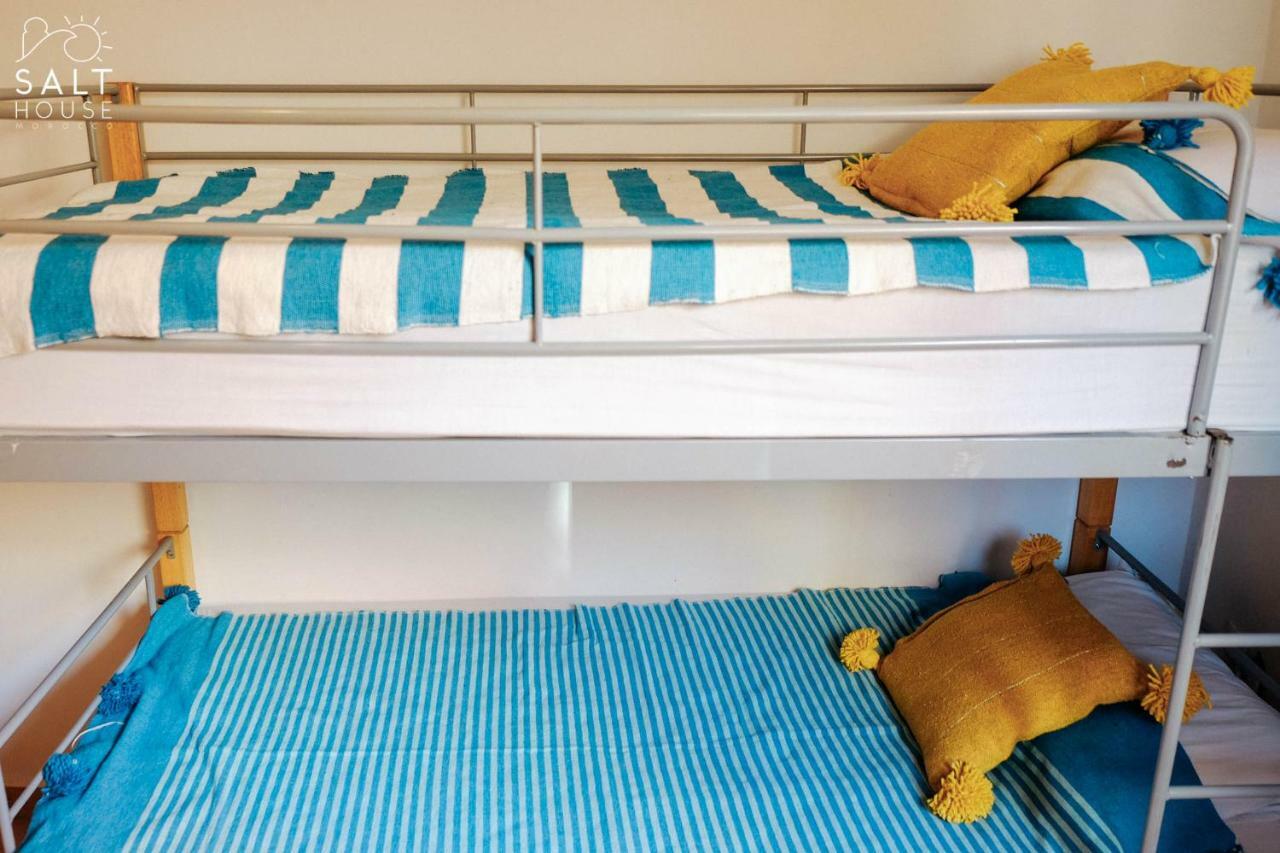 Salt House Morocco - Surf & Yoga Camp Bed & Breakfast Tamraght ภายนอก รูปภาพ