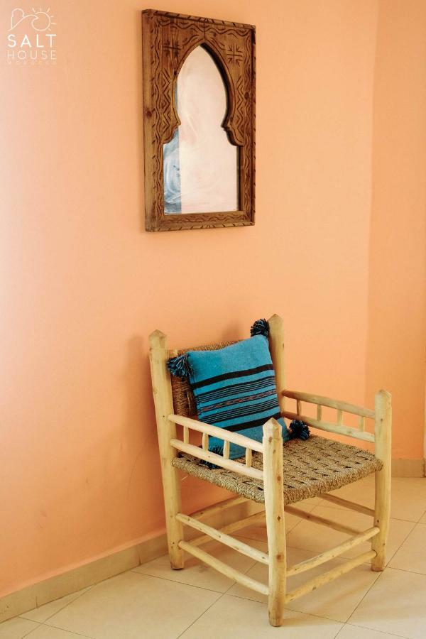 Salt House Morocco - Surf & Yoga Camp Bed & Breakfast Tamraght ภายนอก รูปภาพ