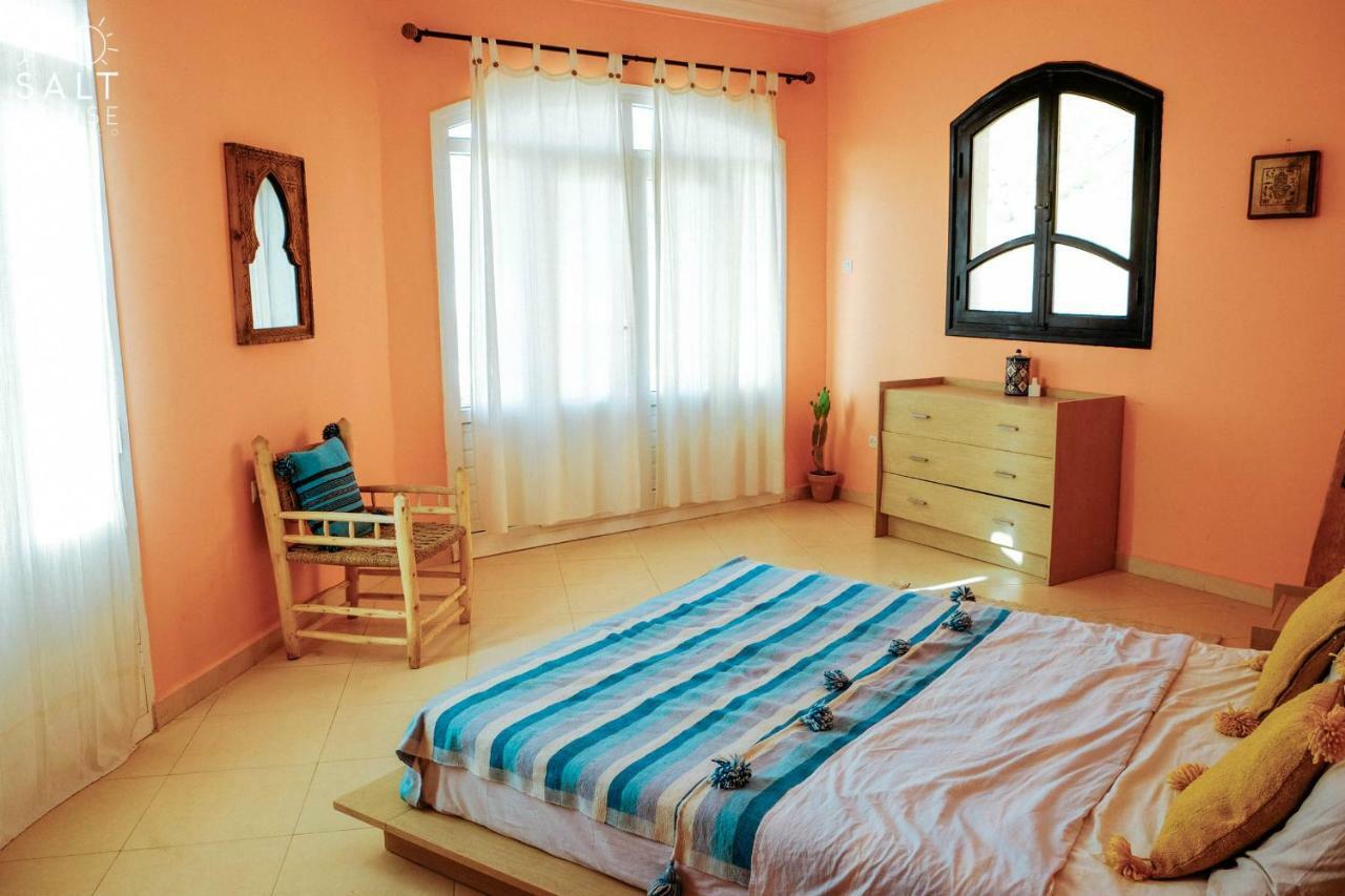 Salt House Morocco - Surf & Yoga Camp Bed & Breakfast Tamraght ภายนอก รูปภาพ