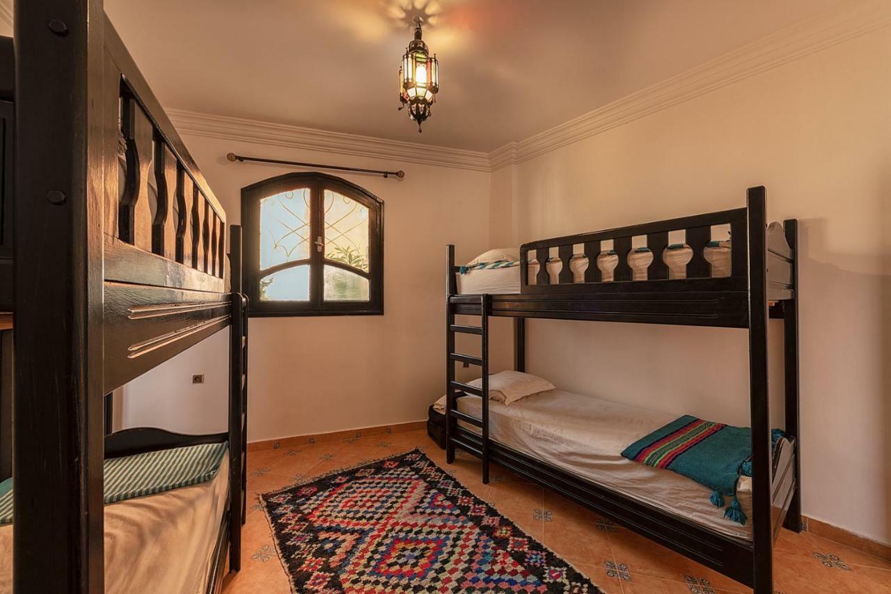 Salt House Morocco - Surf & Yoga Camp Bed & Breakfast Tamraght ภายนอก รูปภาพ